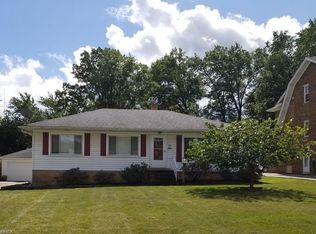 1915 Lorimer Rd, Parma, OH 44134