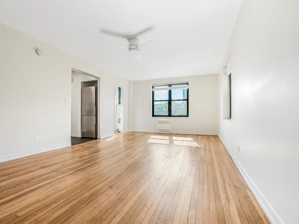 295 Bennett Avenue 7C image 2 of 12