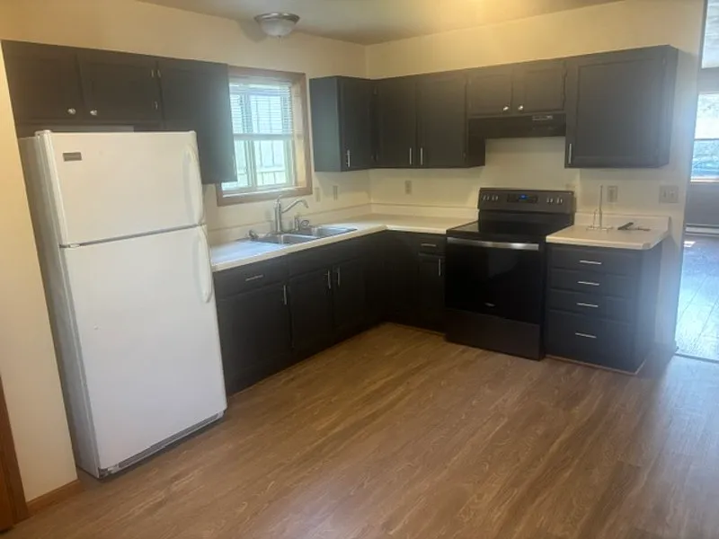 2 bed, 1.5 bath, 1100 sqft, $1,099 — Photo 4