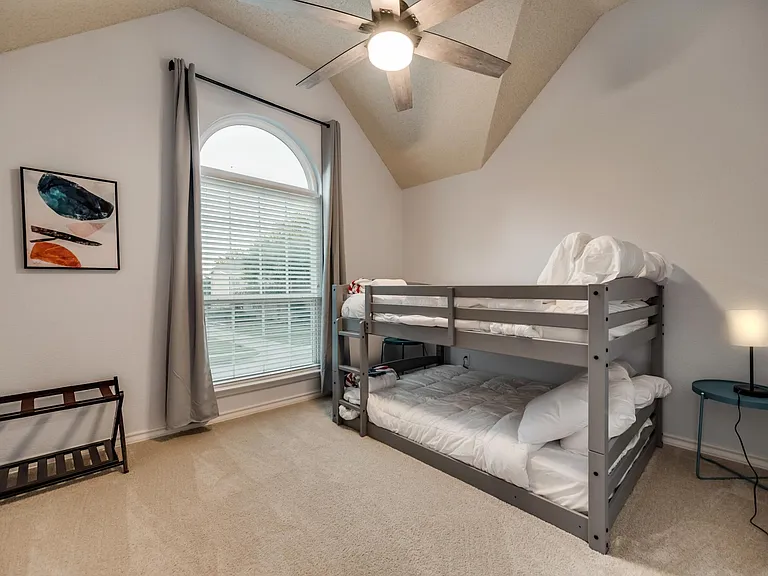 600 Post Oak Dr — Photo 30