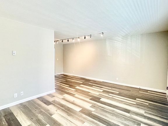 4th image of 438 N El Camino Real APT 103