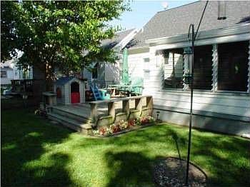 1st image of 2861 Belknap Ave NE