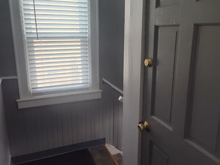 589 Sherman St — Photo 18