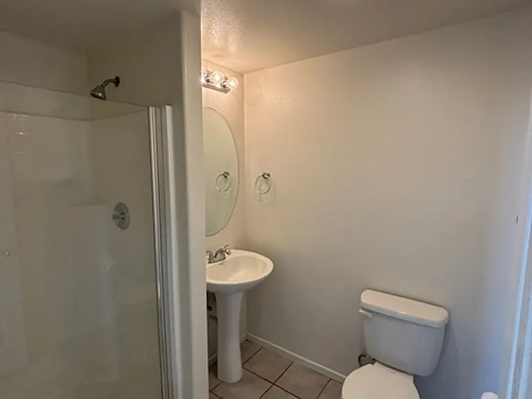 224 Fonzie Ave — Photo 8