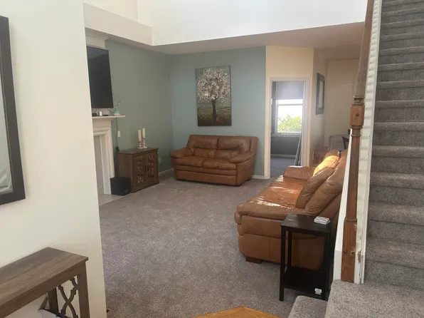 7267 Essex Dr, Ypsilanti, MI 48197