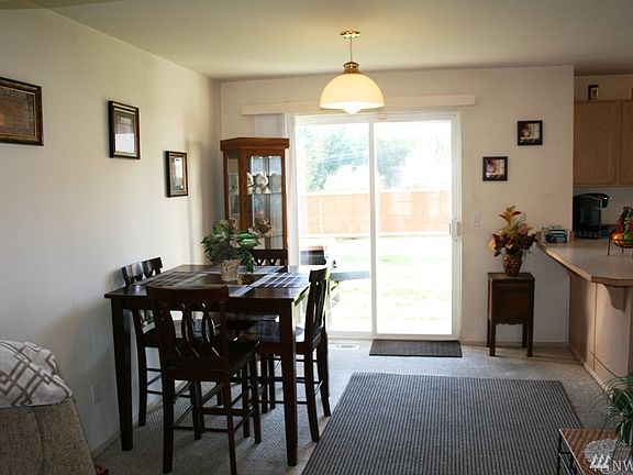 3rd image of 15922 42nd Avenue Ct E