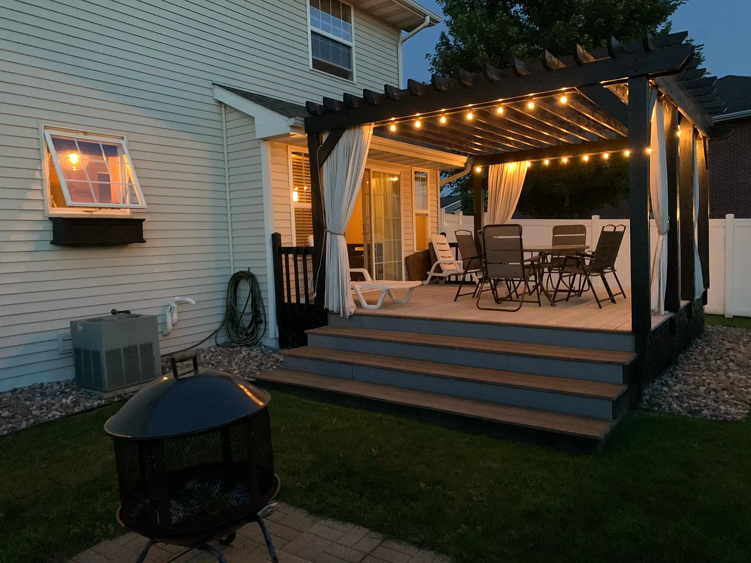 River Point Ct, De Pere — Photo 3