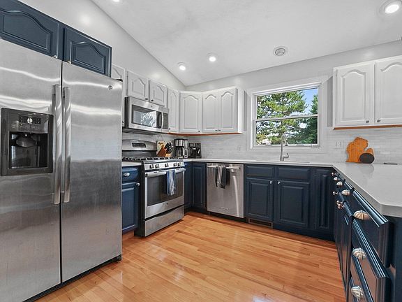 5th image of 5240 Arlington Ln