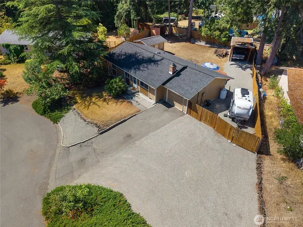 1706 Foxfire Drive SE, Olympia, WA 98513