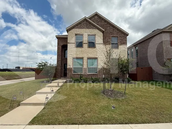 3750 Honey Daisy Dr, Crandall, TX 75114