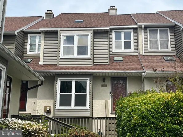 2703 Trinity Ct #2703, Chester Springs, PA 19425