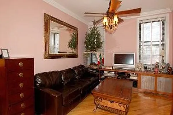 Rented by Metropolitan Property Group | media 14