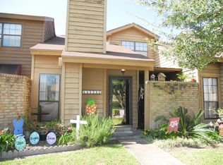 4525 Briarwood Ln, Port Arthur, TX 77642