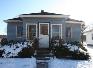 706 S Main St, Attleboro, MA 02703