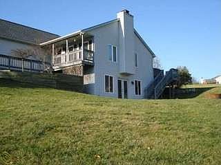 2nd image of 2361 Hummer Lake Rd