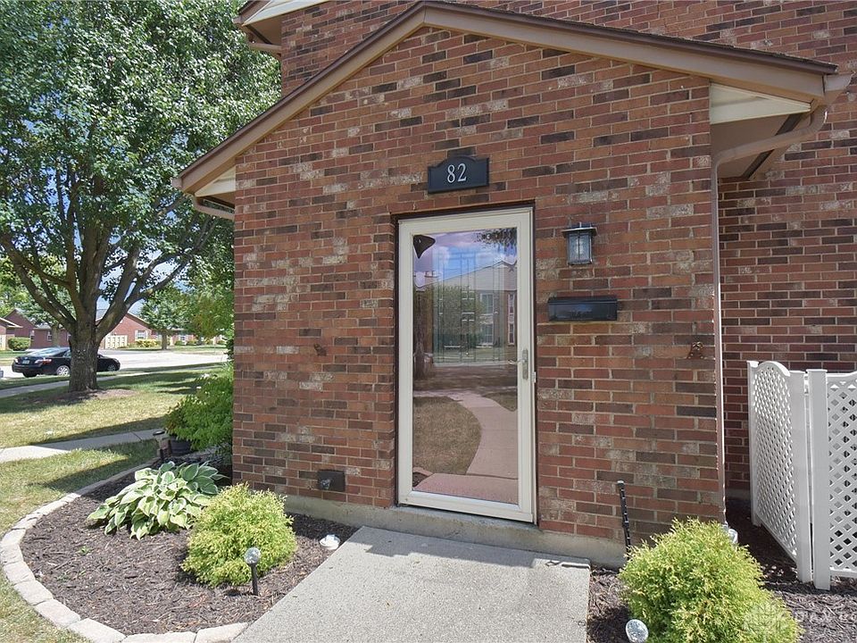 1st image of 82 W Van Lake Dr #4