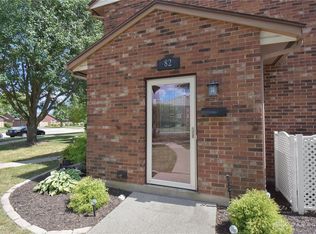 82 W Van Lake Dr #4, Vandalia, OH 45377