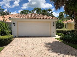 906 SW Balmoral Trce, Stuart, FL 34997