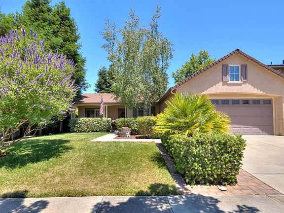 2nd image of 1361 Peregrine Dr
