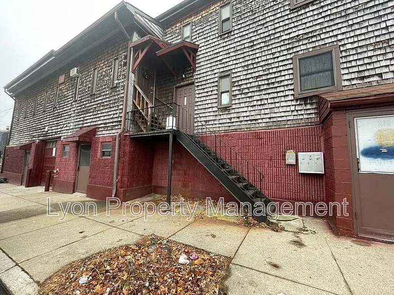 262 Illinois St #3 — Photo 17