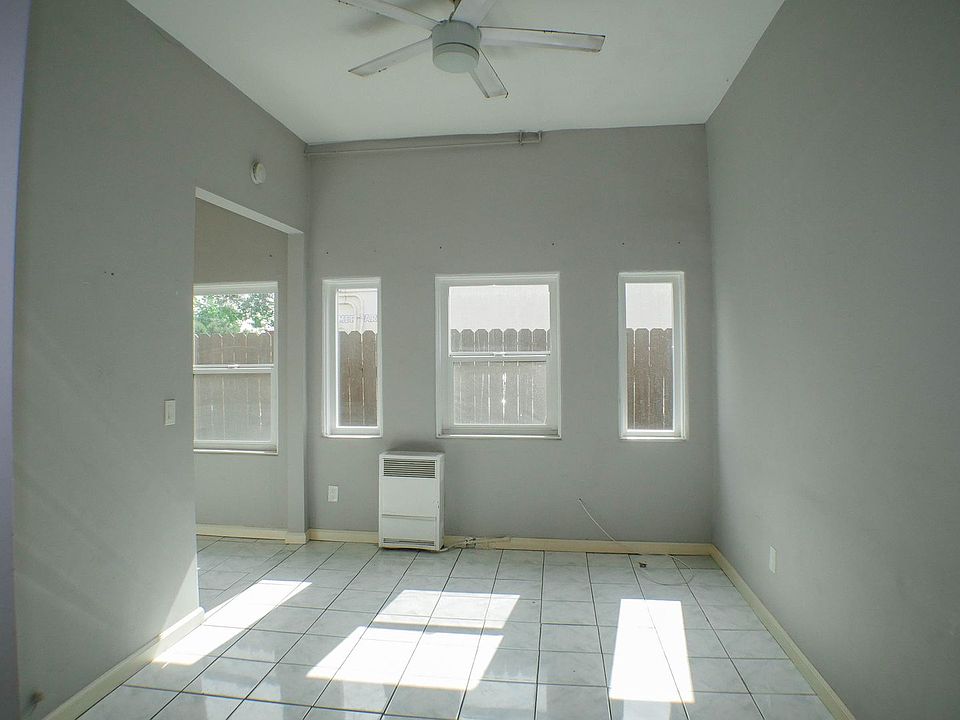 Building Photo 5