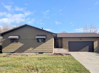 1392 Otter Rd, Helena, MT 59602