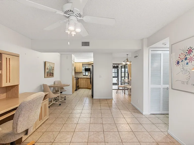 5851 Parkwalk Dr — Photo 33