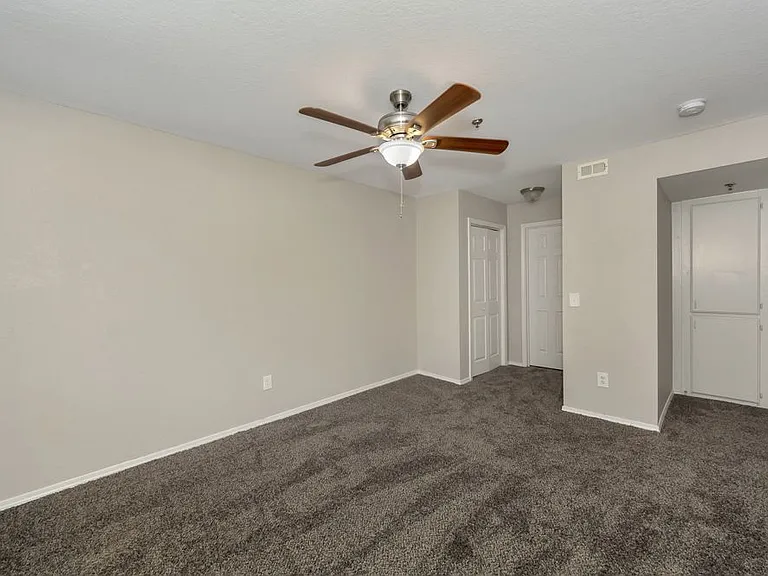 Lake Hefner Townhomes — Photo 23