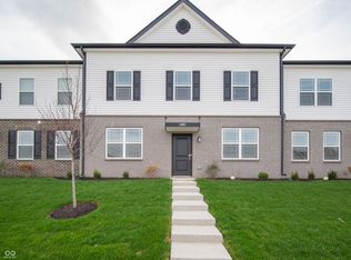 6227 Rhinecliff Dr, Whitestown, IN