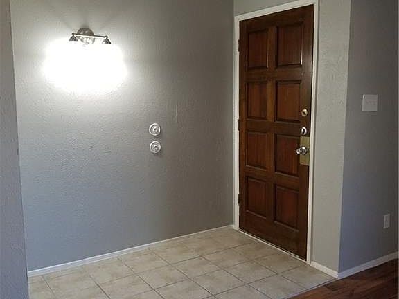 5th image of 6932 Sunflower Cir N