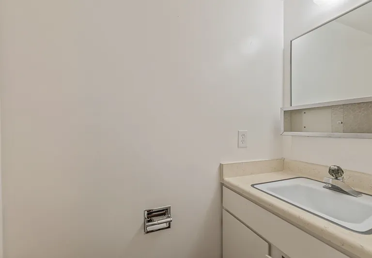 3265 Gypsum Rd #3265 — Photo 5