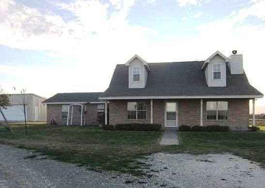 1st image of 1555 County Road 273