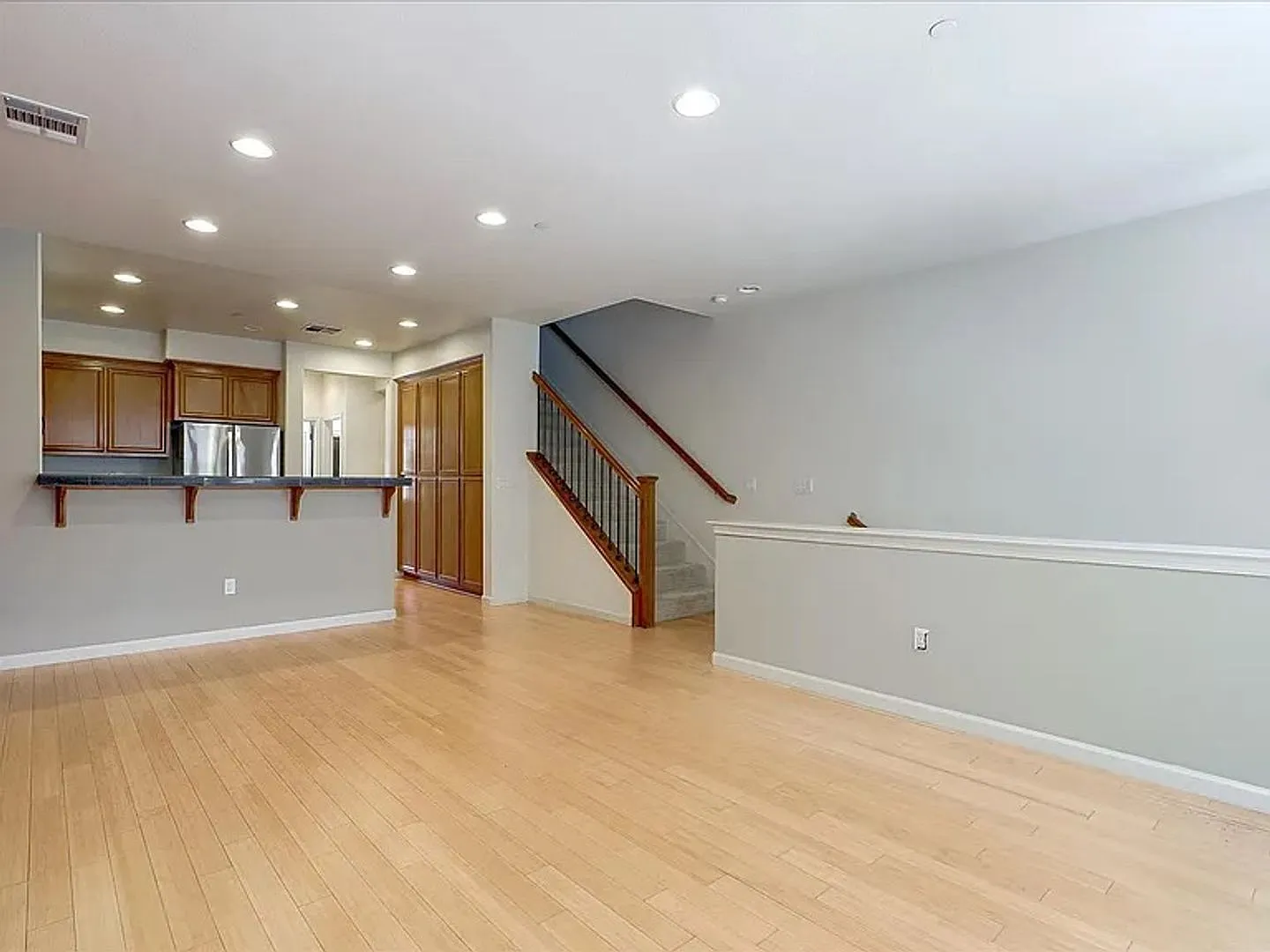 Upgraded Home In Highly Central Setting. Rare 3-Bed/3-Bath Floor Plan! — Photo 1