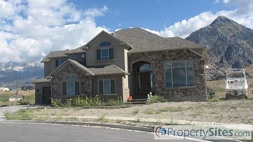 2nd image of 4266 W White Pine Cv
