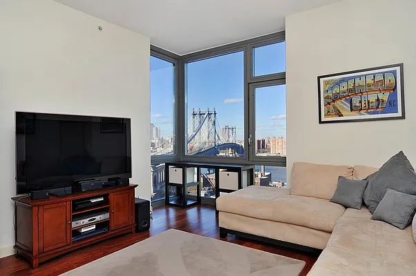 Rented by Corcoran | media 37