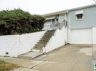 1301 26th St, Sioux City, IA 51104