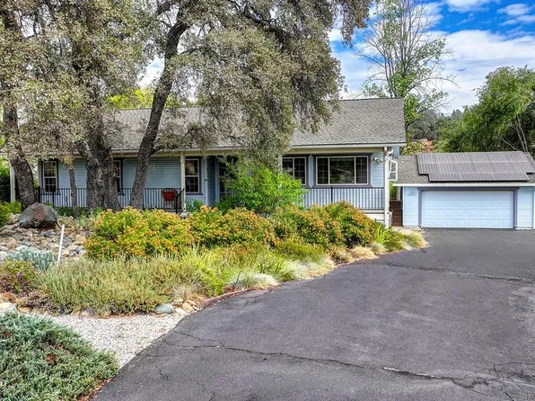 1523 Gamblers Ct, Cool, CA 95614