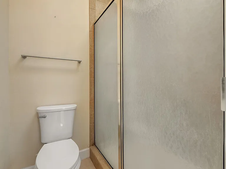 7056 Sawley Ln — Photo 15