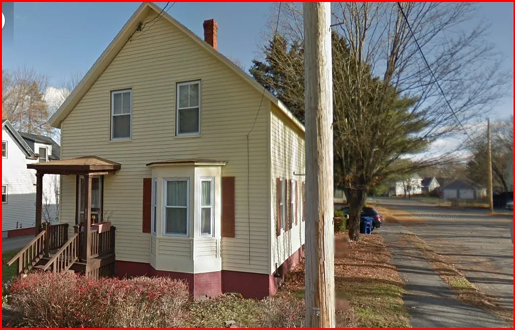 5 bed, 1573 sqft, $895 — Photo 1