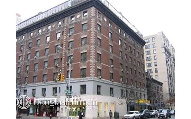 Rented by Douglas Elliman | media 16