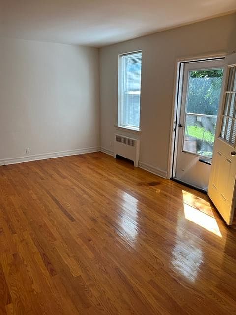 1st image of 285 Broadway #1