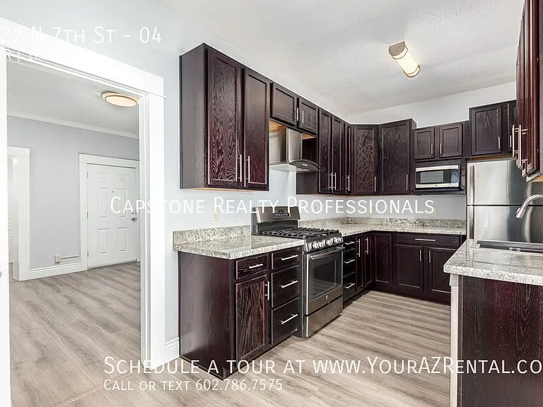 822 N 7th St #4 — Photo 4