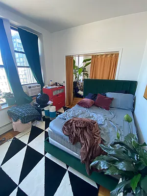 Rented by J Misrahi Realty Corp | media 7