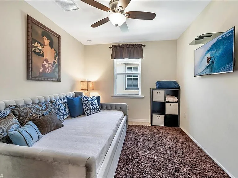 14940 Edgewater Cir — Photo 24