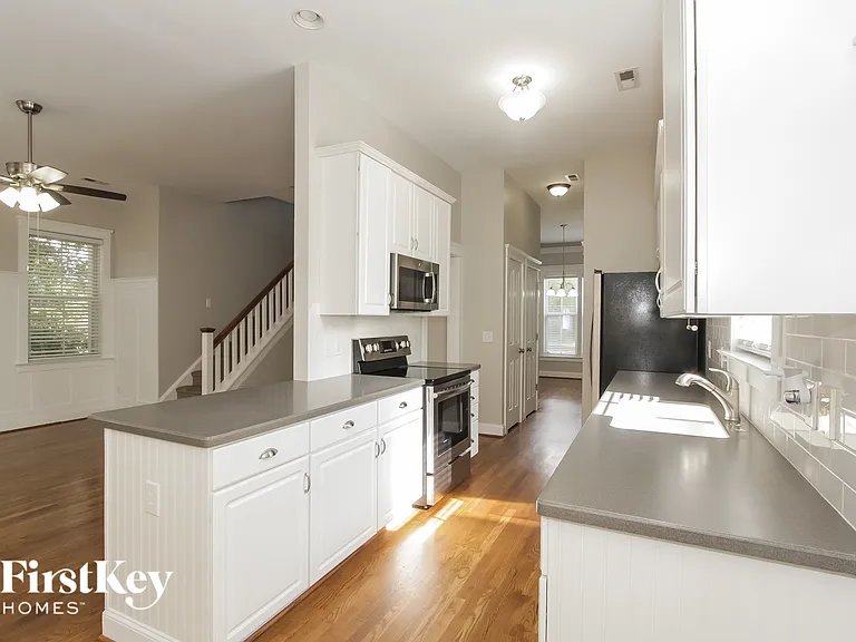 15104 Norman View Ln — Photo 7