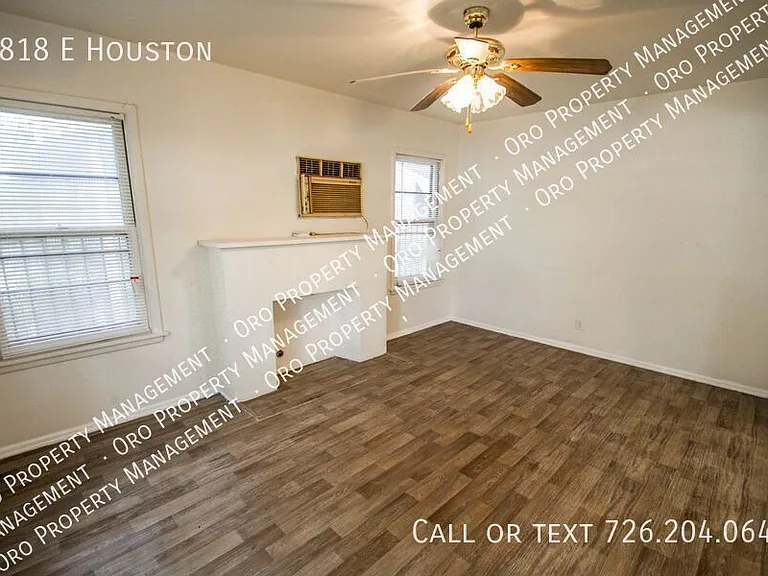 2818 E Houston St — Photo 3
