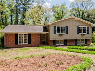3811 River Oaks Rd, Birmingham, AL 35243