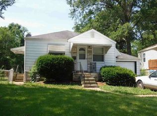 7448 Esterbrook Dr, Saint Louis, MO