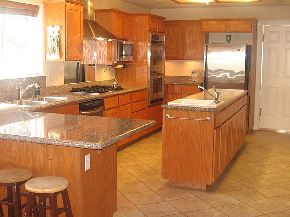5th image of 161 Cody Ln