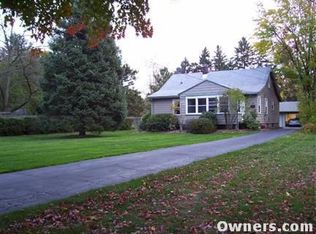 23941 Hedgewood Ave, Westlake, OH